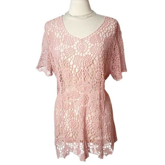 Cato Woman Plus Tunic Top Sz 22/24W Pink Crochet Lace Boho Hollow Out Y2K Fairy - Picture 1 of 6
